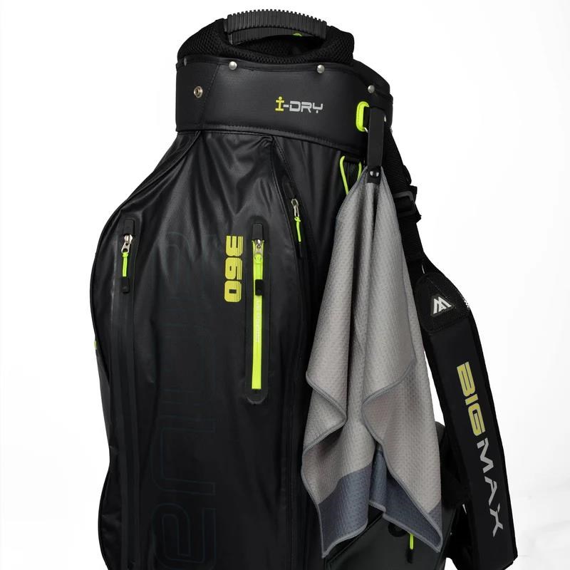 Big Max Aqua Trifold Golfhandtuch, schwarz