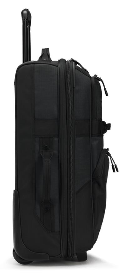 Ogio Alpha Layover 44L Reisetasche, schwarz