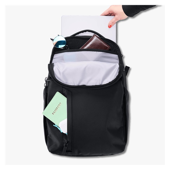 Ogio Pace Pro 20L Backpack Rucksack, grey pinstripe