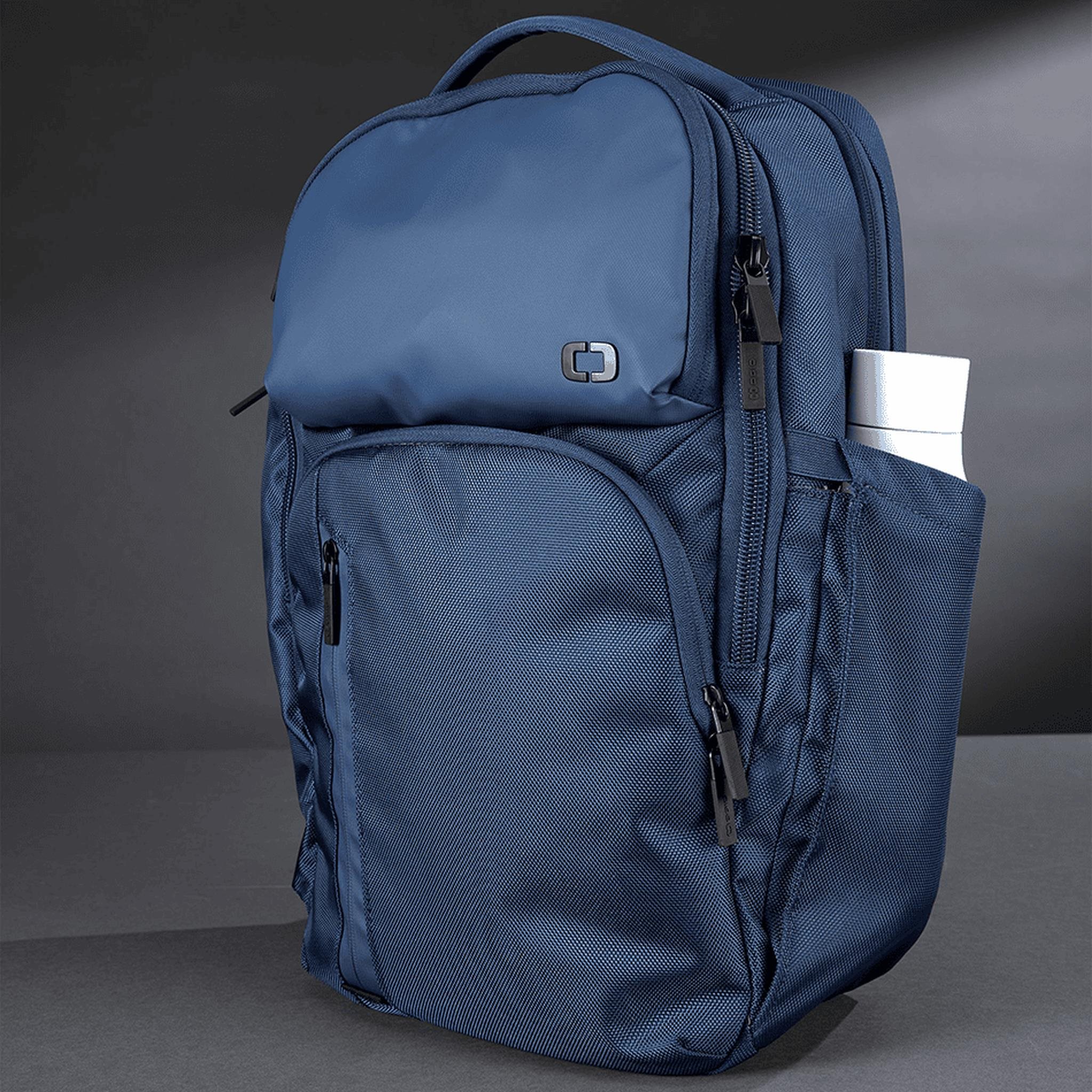 Ogio Pace Pro 25L Backpack Rucksack, grey pinstripe
