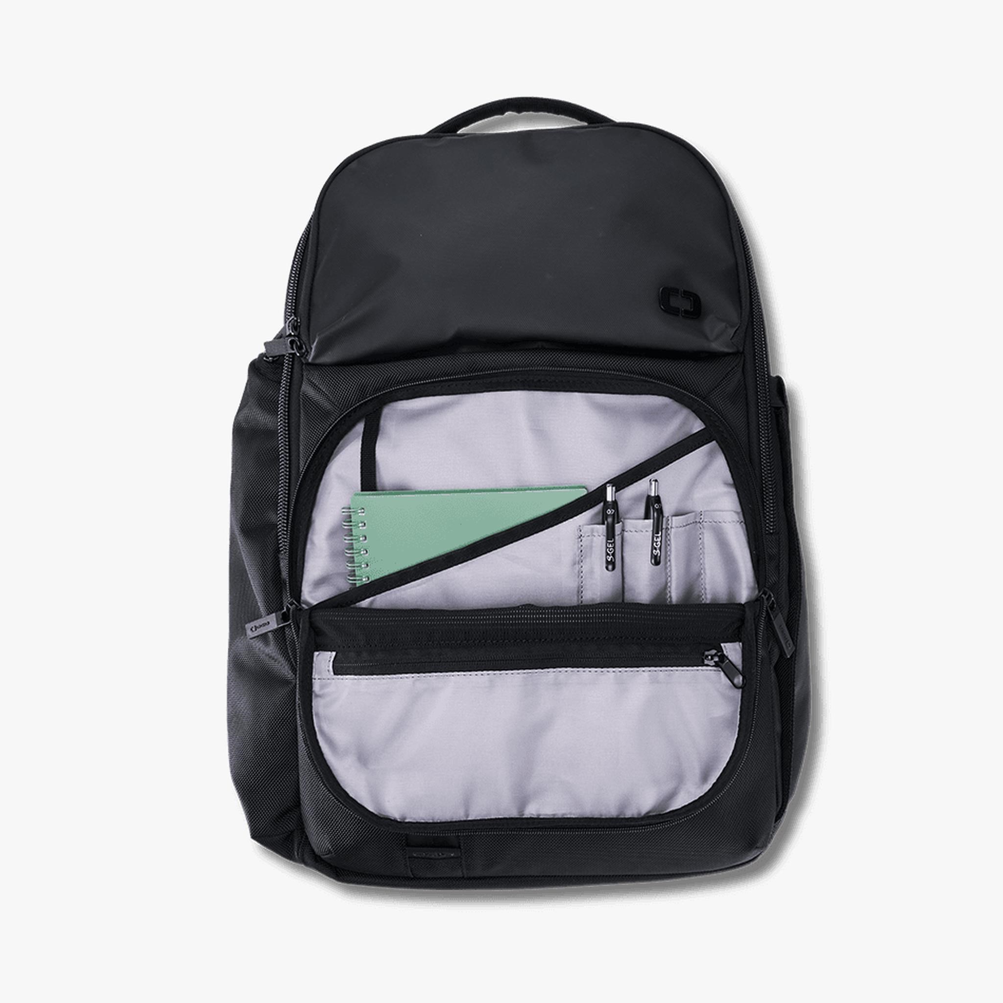 Ogio Pace Pro 25L Backpack Rucksack, grey pinstripe