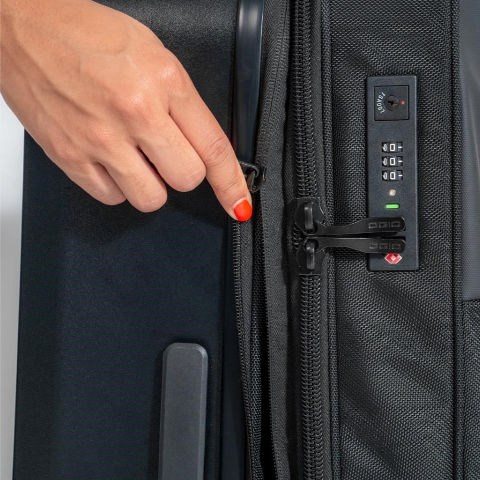 Ogio Pace Pro Hybrid Carry-on 36L Handgepäck, schwarz
