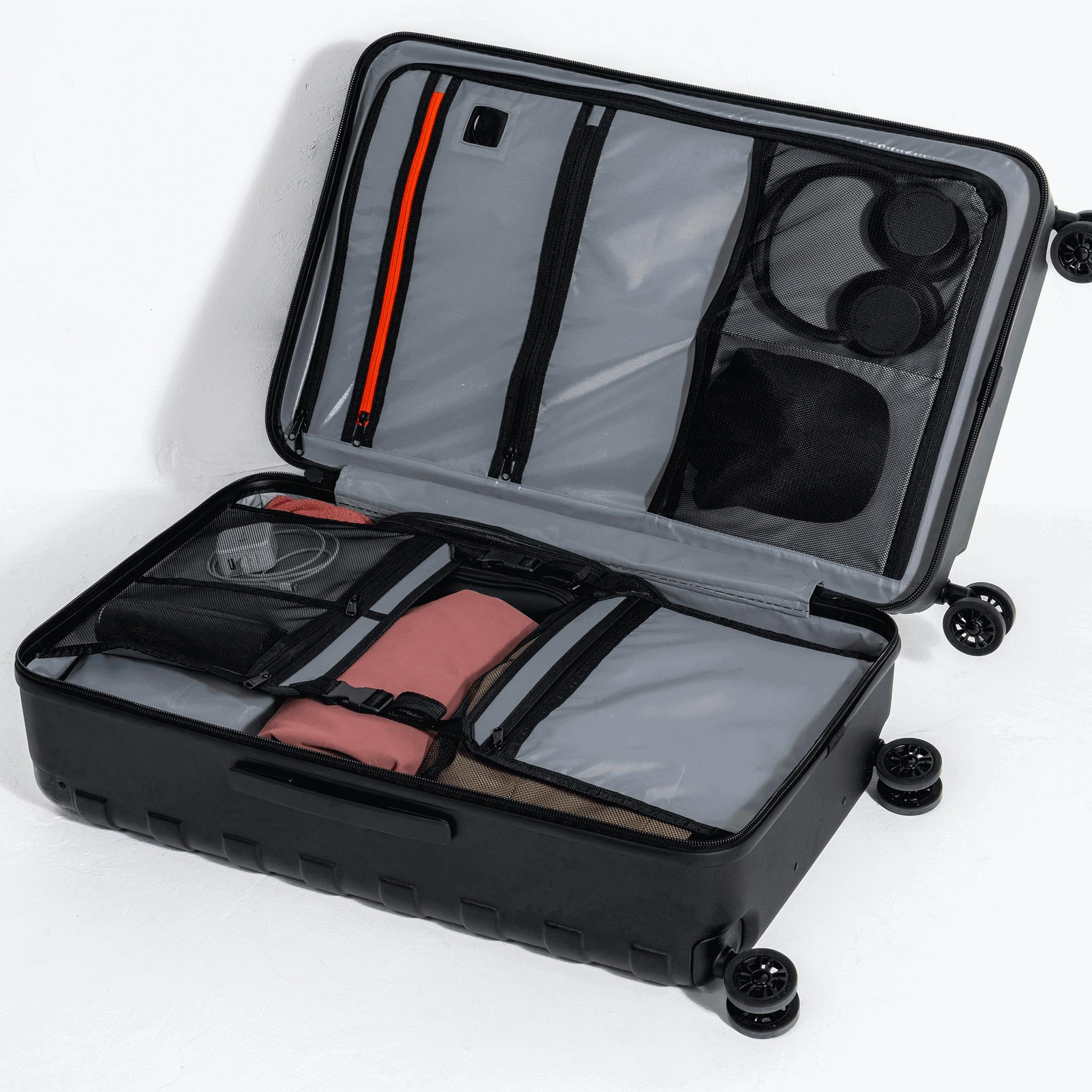 Ogio Renegade Vault Checked Luggage 95L Tasche, schwarz