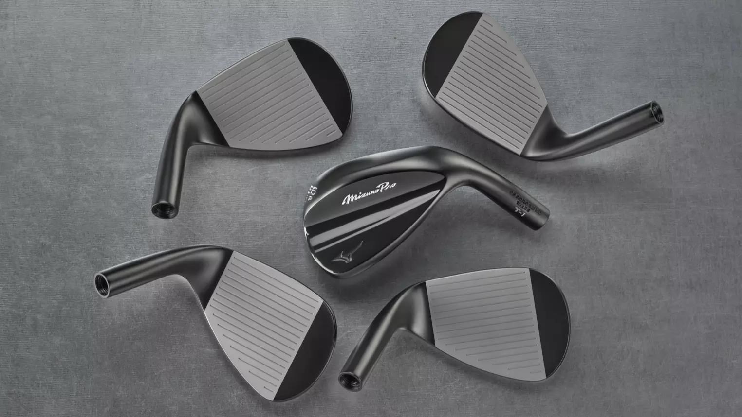 Mizuno Pro T-1 Black Ion Wedge, Stahl