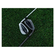 TaylorMade Qi Gunmetal Edition Herren Eisen, Graphit