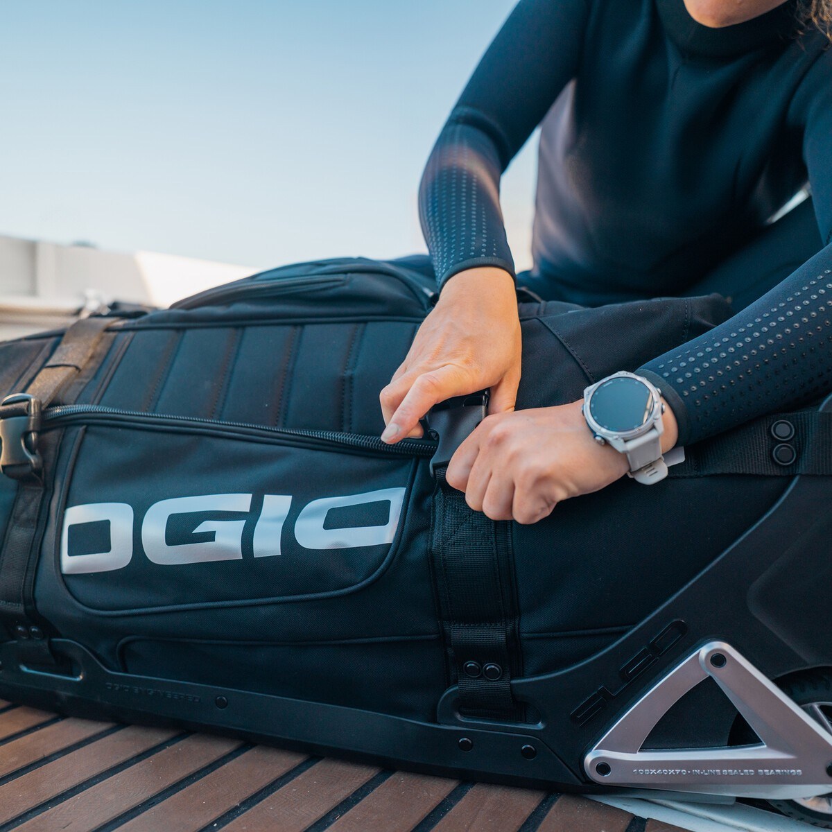Ogio RIG 9800 Reisetasche, titanium camo
