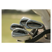 Wilson Aurora Damen Golfset + cart bag